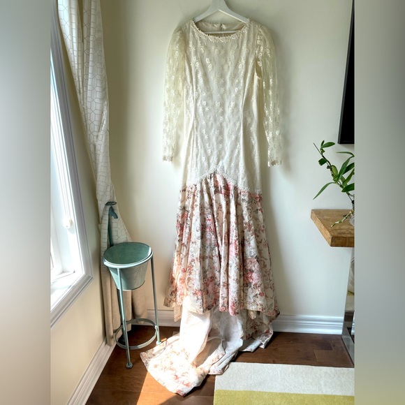 Drop waist/mermaid  floral skirt lace bodice wedding dress/evening gown - Picture 9 of 17